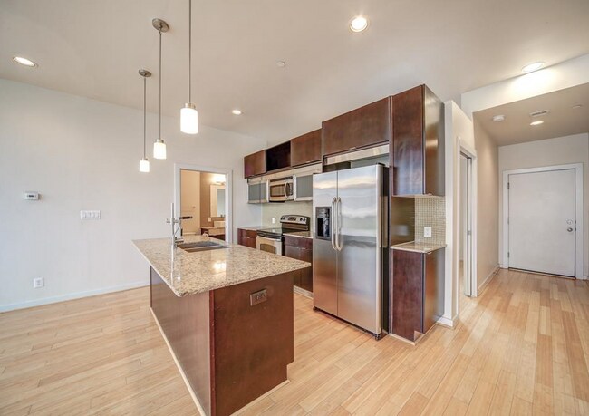 Building Photo - 1406 Columbus-183.95