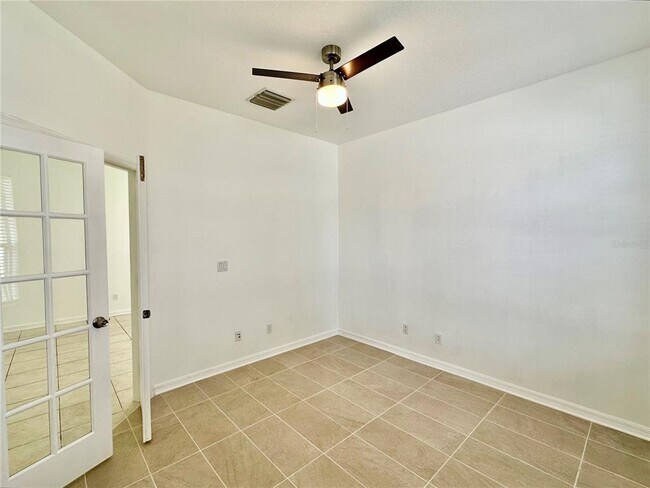 Building Photo - 5223 58th Terrace E