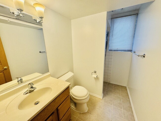 Building Photo - Single Family Home with 4-Bedrooms and 2 bathrooms in Coon Rapids