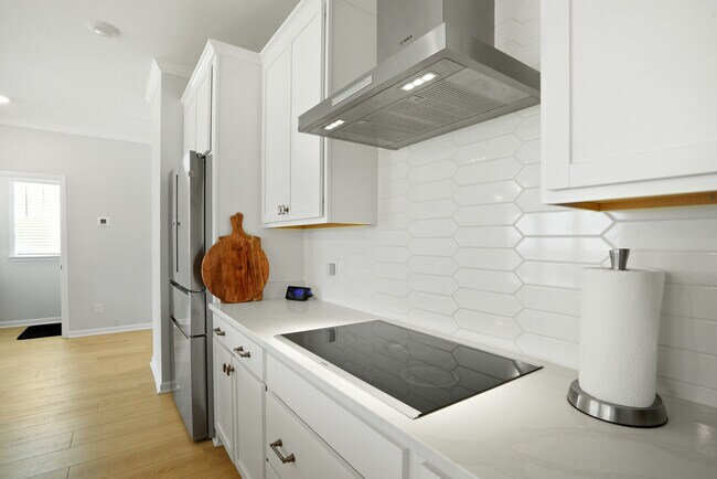 Building Photo - 25 Ashmont St