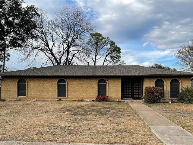 Building Photo - 3701 W Rochelle Rd