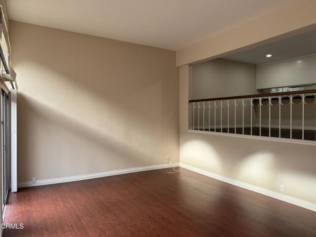 Building Photo - 113 N Almansor St