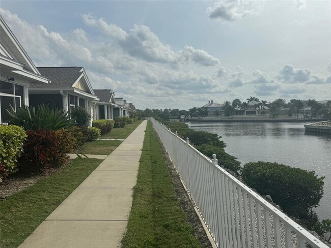 Building Photo - 5714 Tides Pl