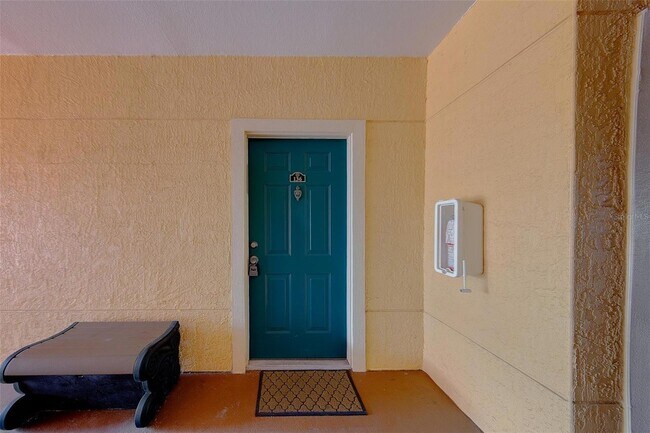Building Photo - 2705 Via Murano