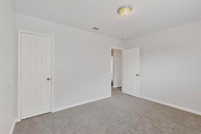 Building Photo - 5217 Aberdean Trail