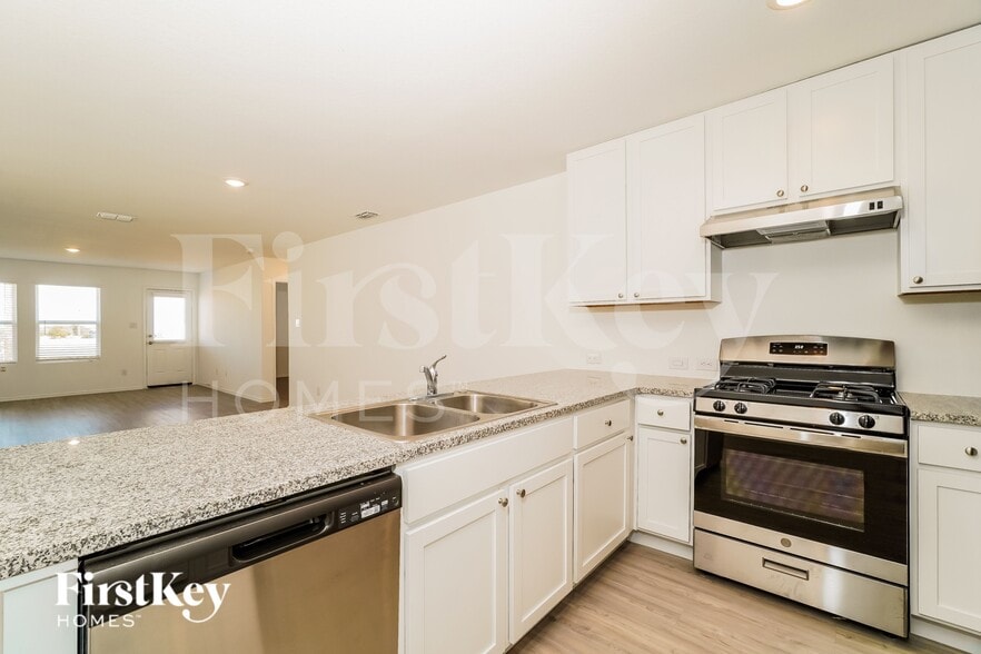 Building Photo - 1310 Kiskadee Wy