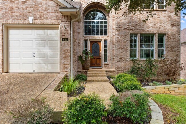 Building Photo - 4 Bedroom 3.5 Bath Heights At Stone Oak Subdivision