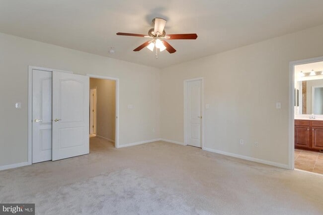 Building Photo - 22720 Beacon Crest Terrace