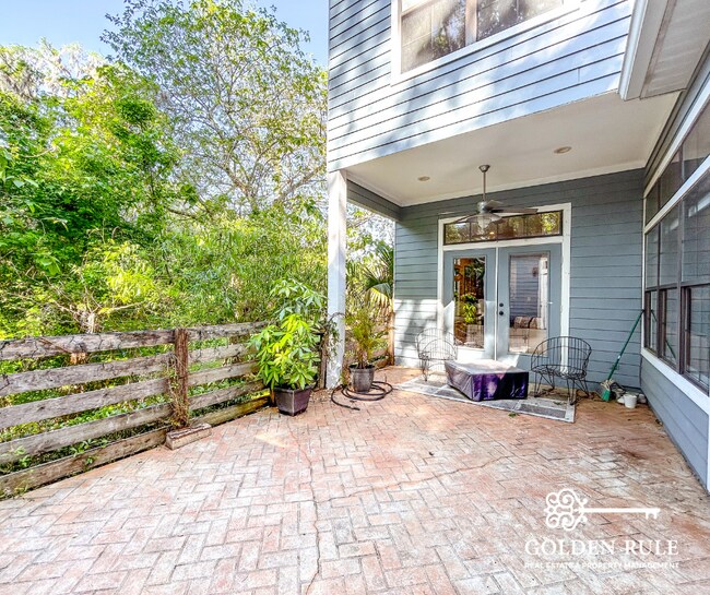 Building Photo - 5339 NW 9th Ln