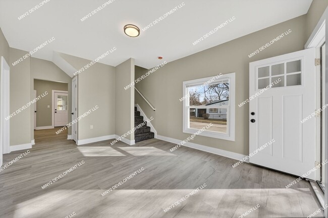 Building Photo - Completely Renovated 4-Bedroom Home in Warren!