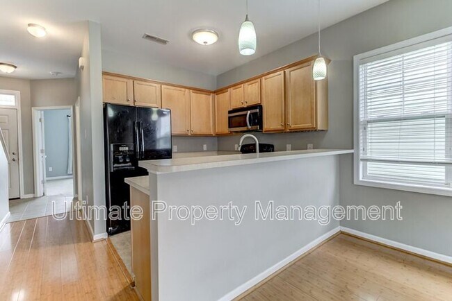 Building Photo - 4563 Exuma Ln