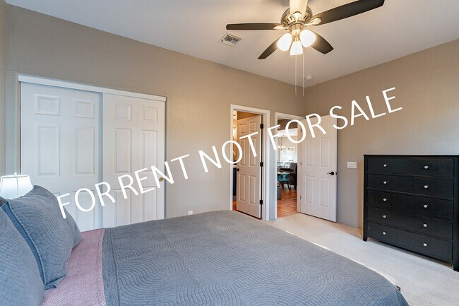 Building Photo - 12765 Walking Deer Pl