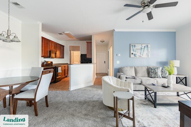 Building Photo - 2118 Silvercrest Dr