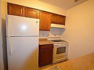 Kitchen - 2220 Ravens Crest Dr