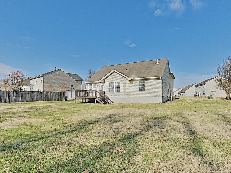 Building Photo - 5034 Timber Trail Dr