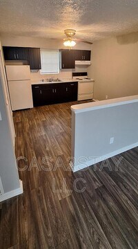 Building Photo - 341 Redmar Blvd