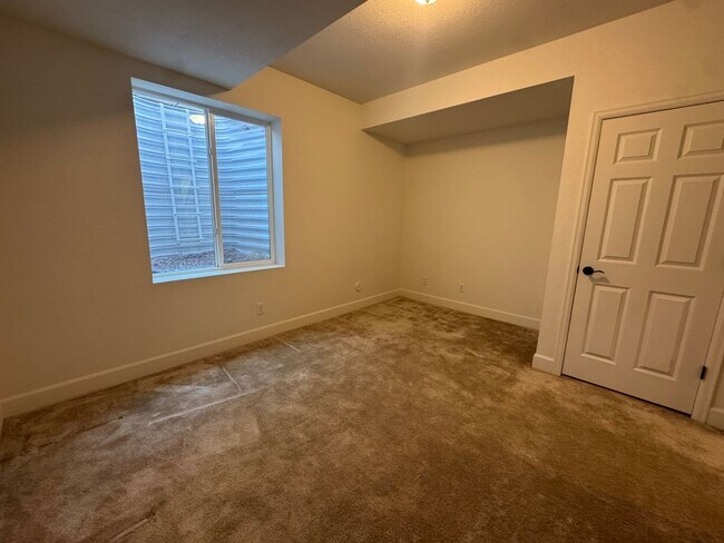 Building Photo - Luxury Corner Lot Home in Banning Lewis with Finished Basement, Wet Bar & Designer Upgrades