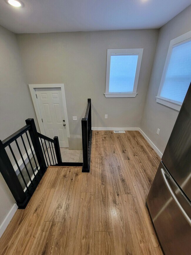 Building Photo - 3326 Steele St