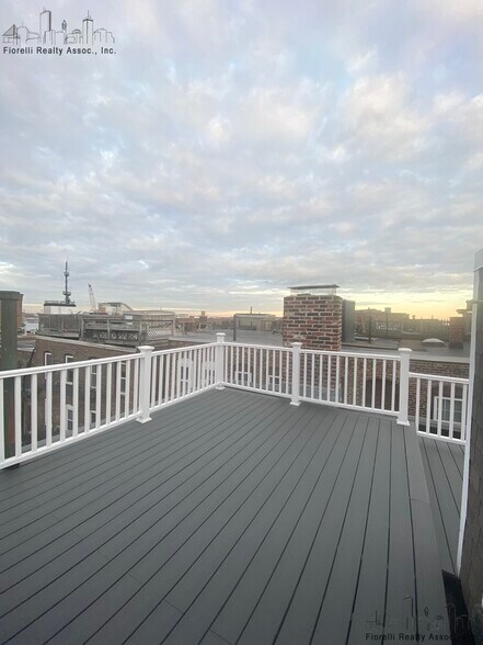 Building Photo - 3 Goodridge Ct