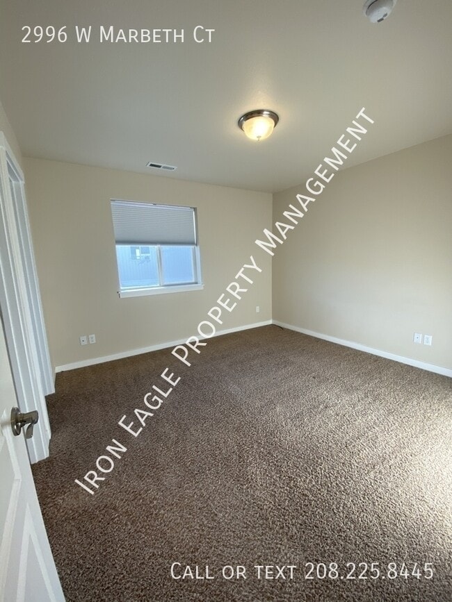 Building Photo - 2996 W Marbeth Ct