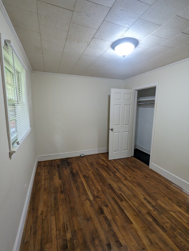 Bedroom 2 - 7 Laurel St