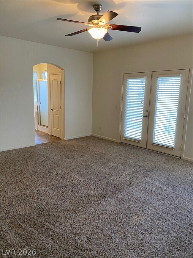 Building Photo - 7565 Splashing Rock Dr