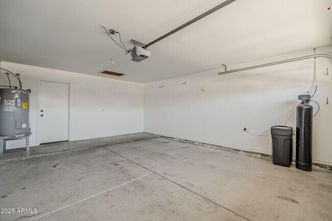 Building Photo - 11344 E Contessa St