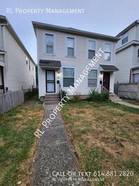 Building Photo - Updated 3 bedroom 2 bathroom duplex in Hun...