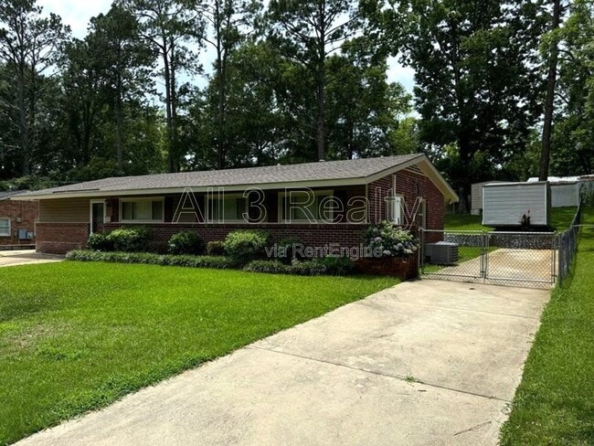 Building Photo - 750 Marquette Dr