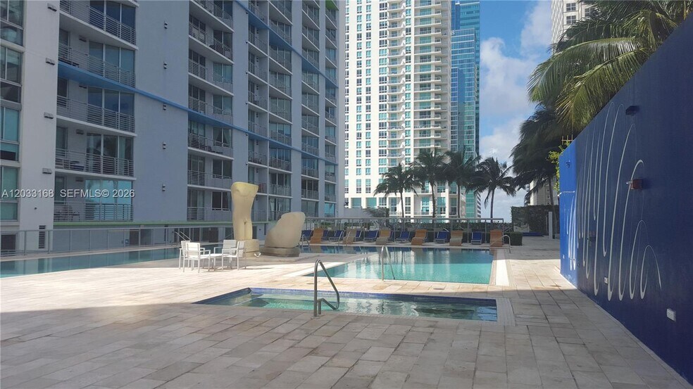 Building Photo - 335 S Biscayne Blvd