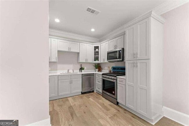 Building Photo - 502 Washington St NW