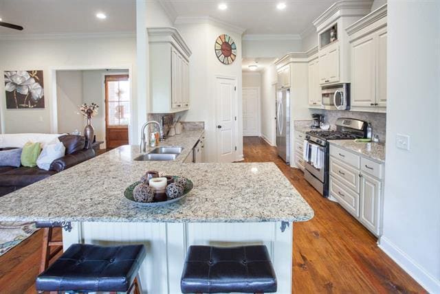 Building Photo - 109 Runner's Way