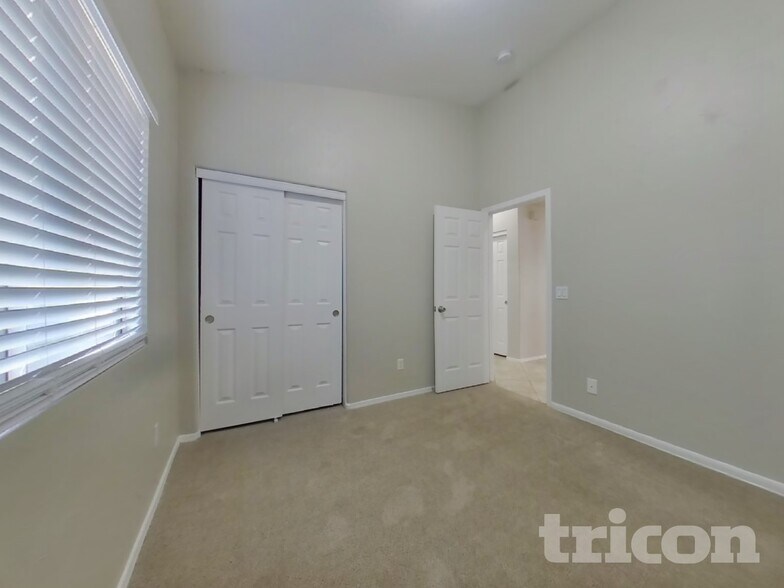 Building Photo - 40139 N Patriot Way