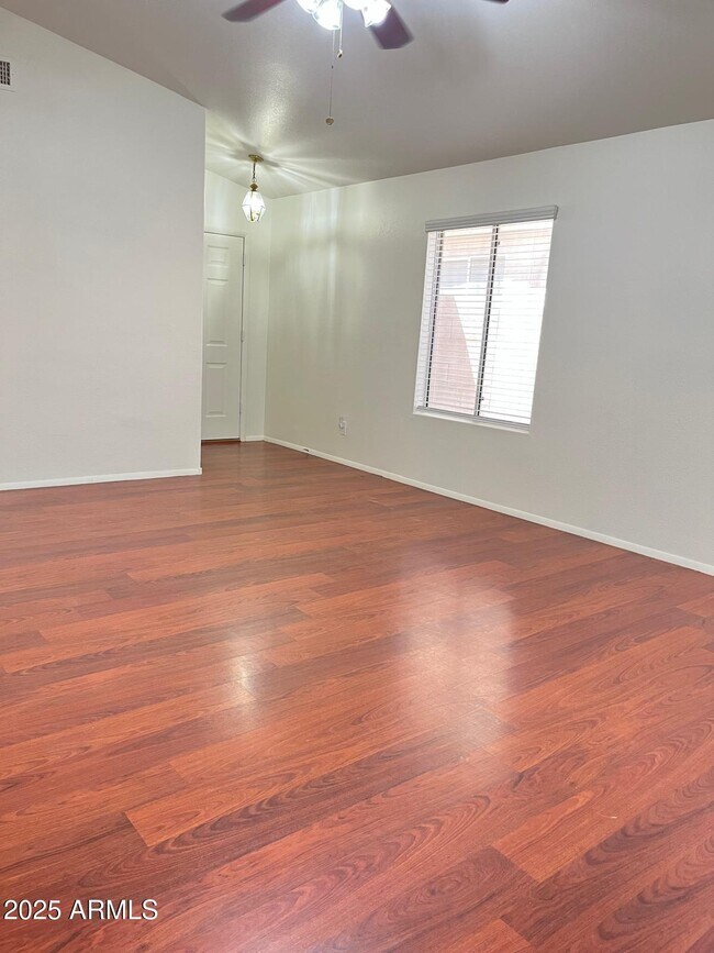 Building Photo - 5023 W Kristal Way