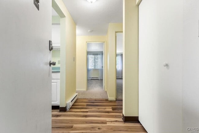 Building Photo - 471 Idlewood Blvd