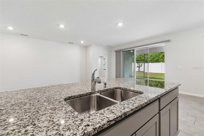 Building Photo - 35977 Morse Willow Ct