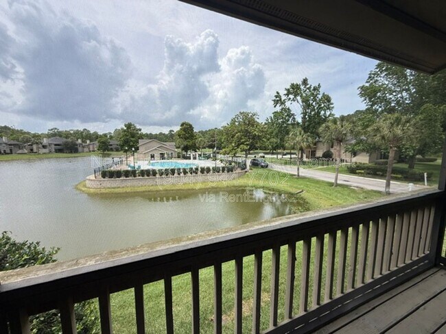 Building Photo - 10200 Belle Rive Blvd