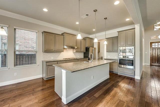 Building Photo - 3005 Crestwater Ridge