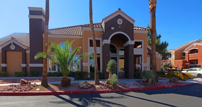 Building Photo - Fabulous Home!