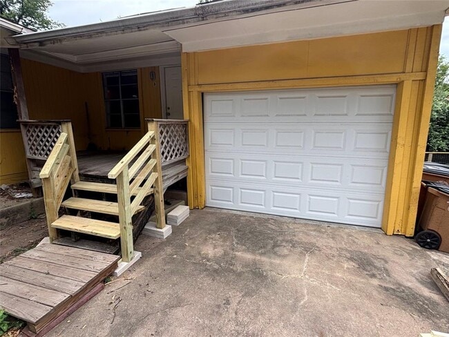 Building Photo - 3010 Matador Dr