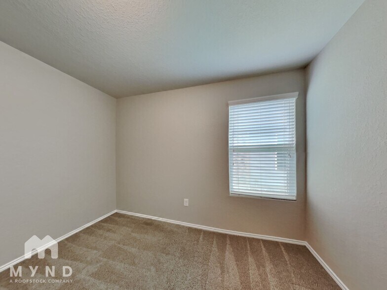 Building Photo - 9437 Apple Ridge Ln
