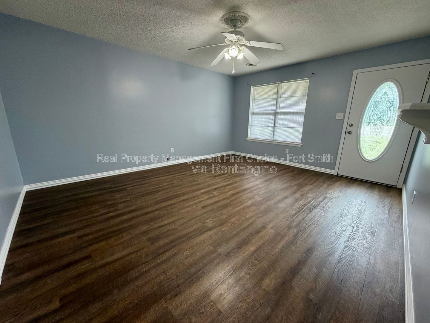 Building Photo - 3 Cowden Ct