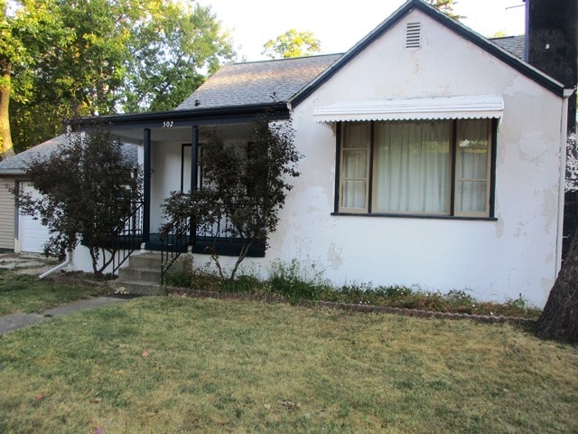 Building Photo - 502 E Willow St