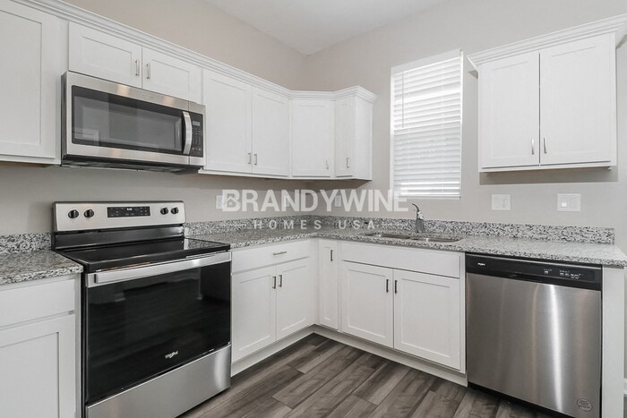 Building Photo - 35483 Eastbrook Ave