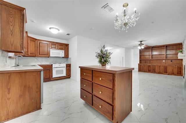 Building Photo - 4610 Bucknell Dr