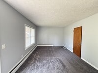 Building Photo - 1245 Weber Dr