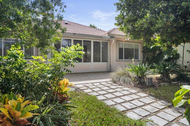 Building Photo - 9150 Bay Harbour Cir