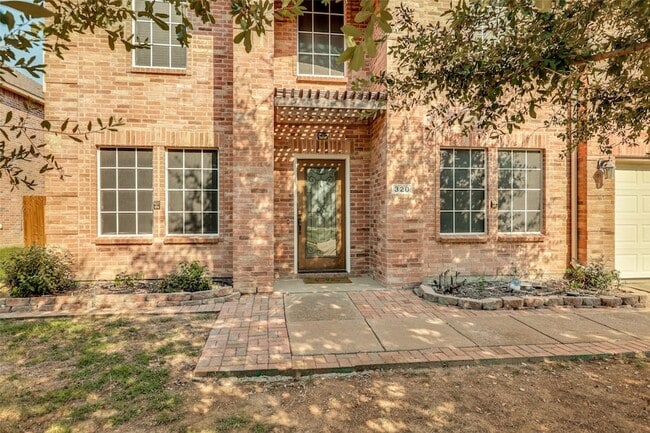 Primary Photo - 320 S Mesa Verde Way