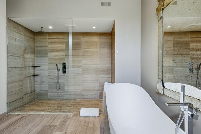 Building Photo - 47125 El Menara Cir