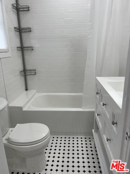 Building Photo - 1307 Innes Pl